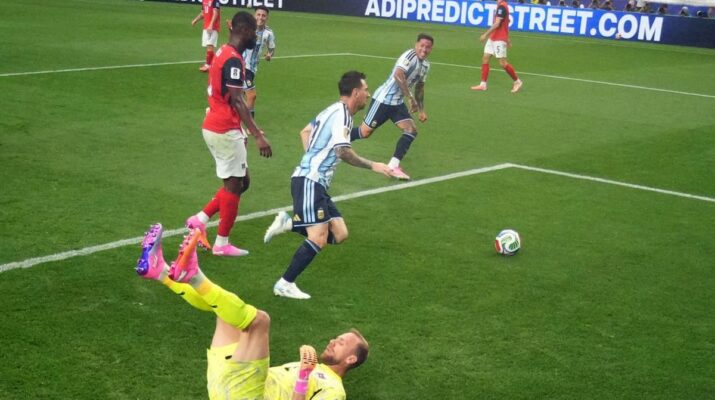 Kiper Austria Kena Batunya: Sempat Sindir Messi, Berakhir Kebobolan Dua Gol